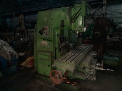 Вертикально-фрезерный станок ВМ127М