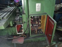 Вертикально-фрезерный станок ВМ127М