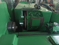 Резьбошлифовальный станок 5822м